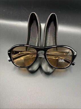Dancing disco doll Classic Black Frame Brown Lens Sunglasses - UV400 Protection